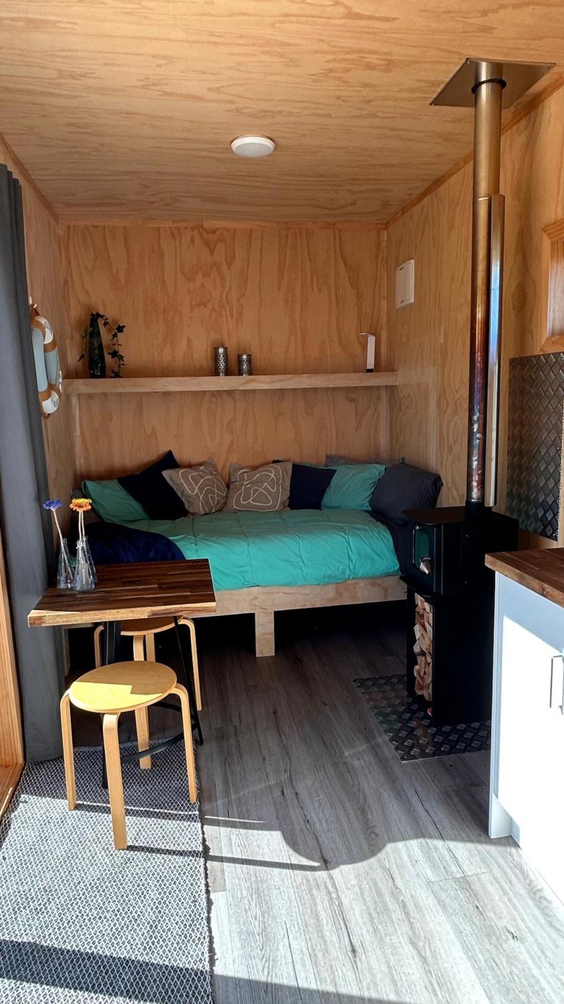 Carterton Cosy Tiny Container Cabin מראה חיצוני תמונה
